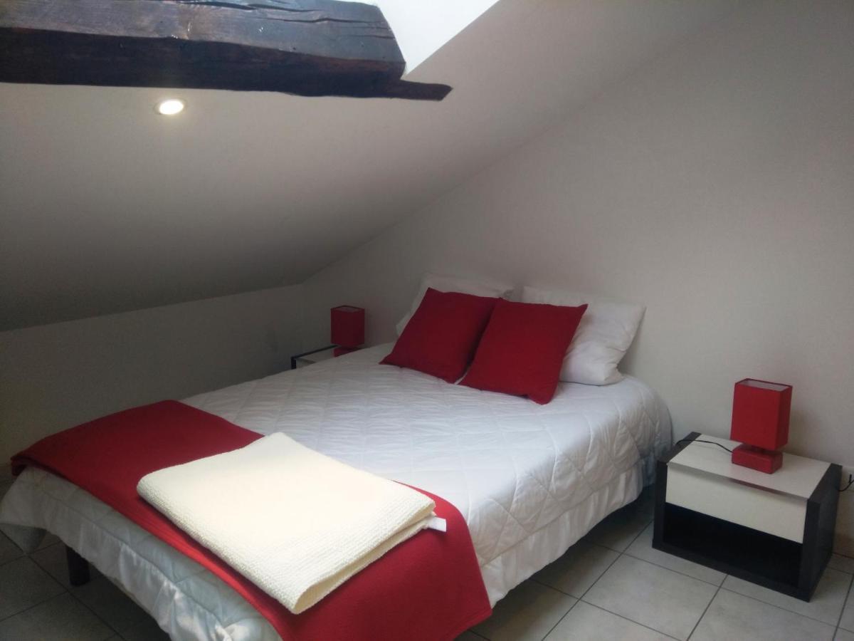Appartement En Location Touristique Pour 4 Personnes Docelles Kültér fotó